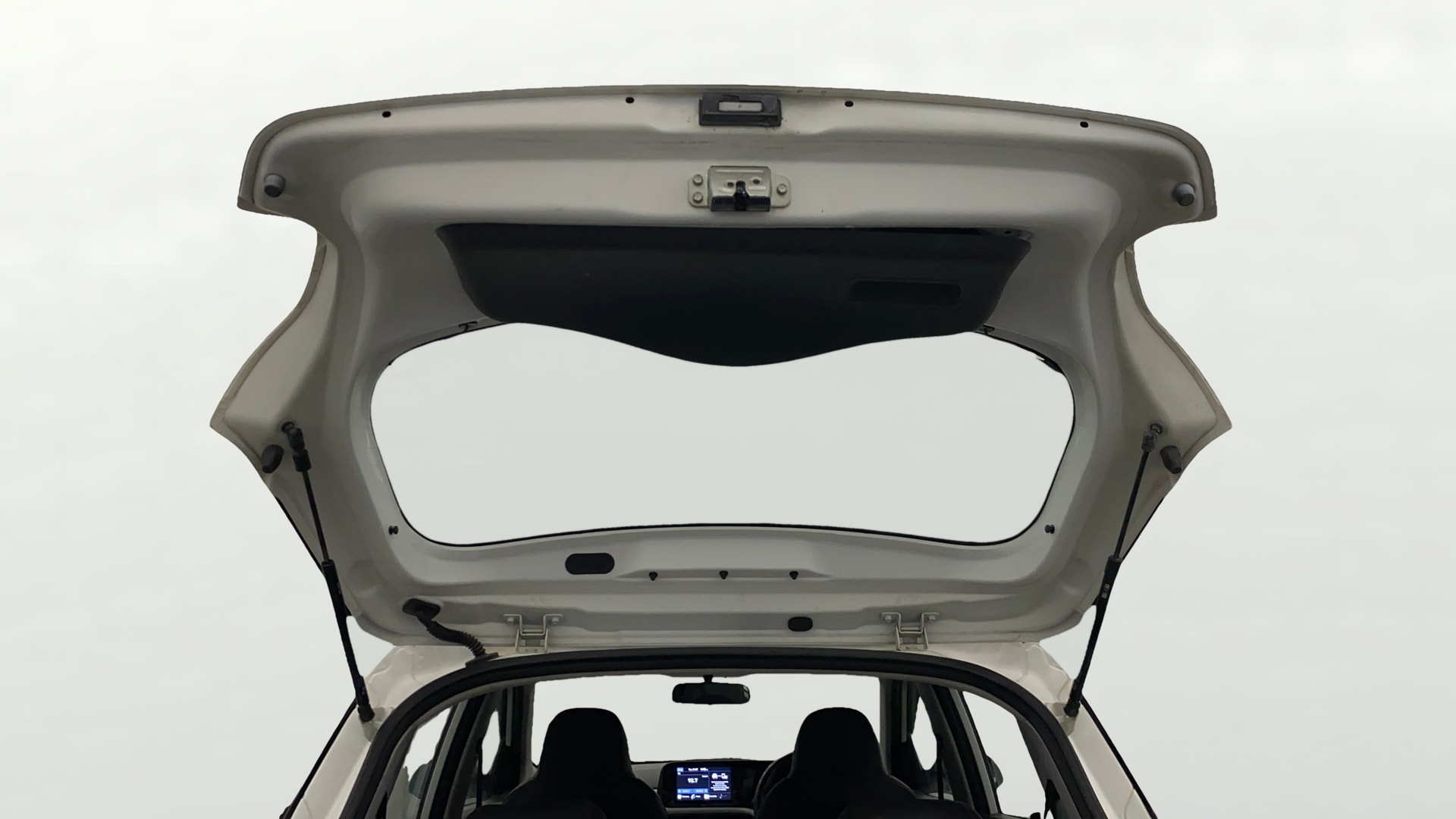 View 2020 Hyundai Grand i10 Nios Sportz Petrol AMT Image 16 Used 2020 Hyundai Grand i10 Nios Sportz Petrol AMT Image 16