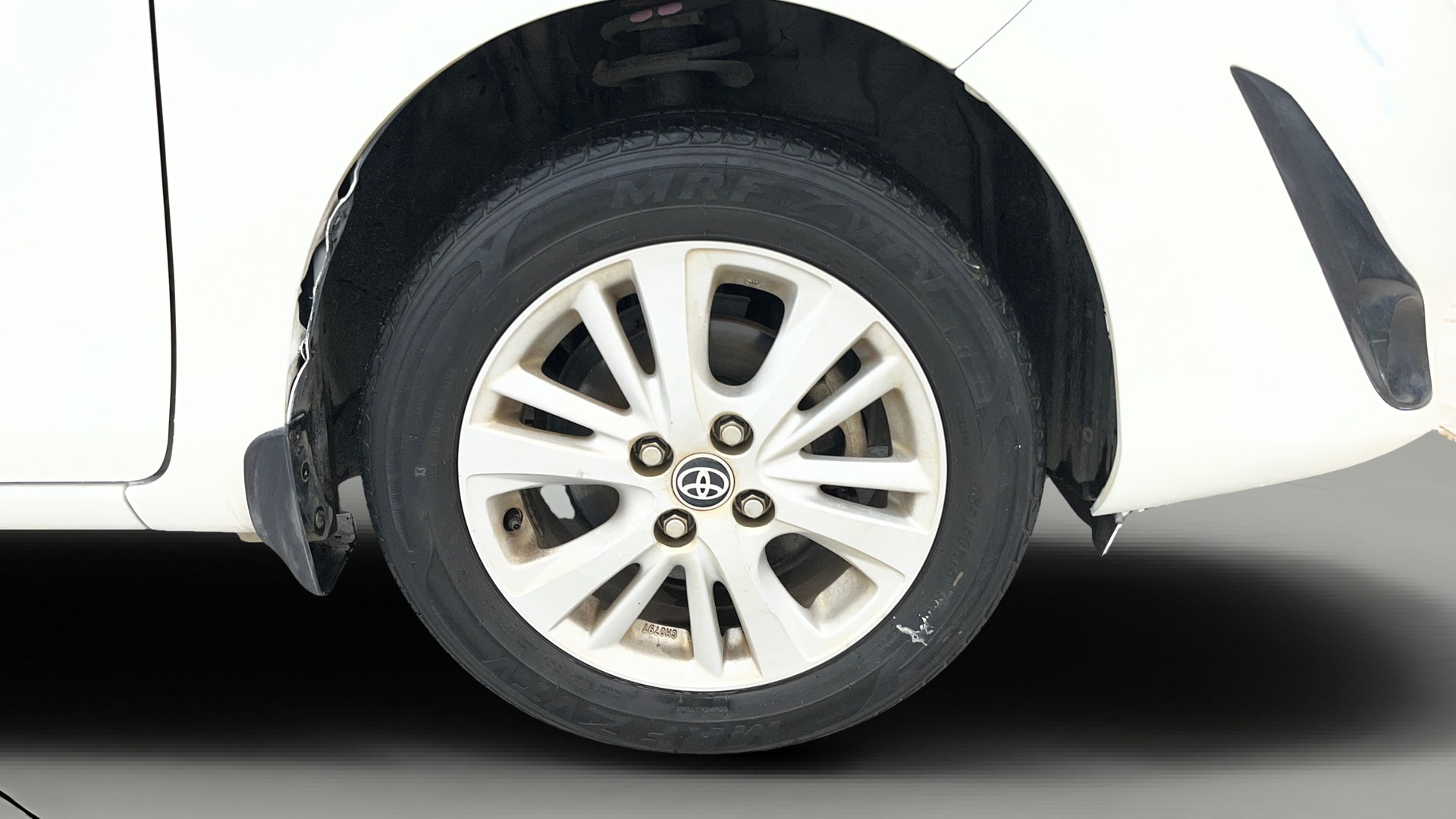View 2020 Toyota Yaris G MT Image 42 Used 2020 Toyota Yaris G MT Image 42