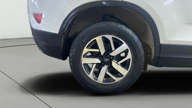 View Tata Harrier Image 34 Used Tata Harrier Image 34