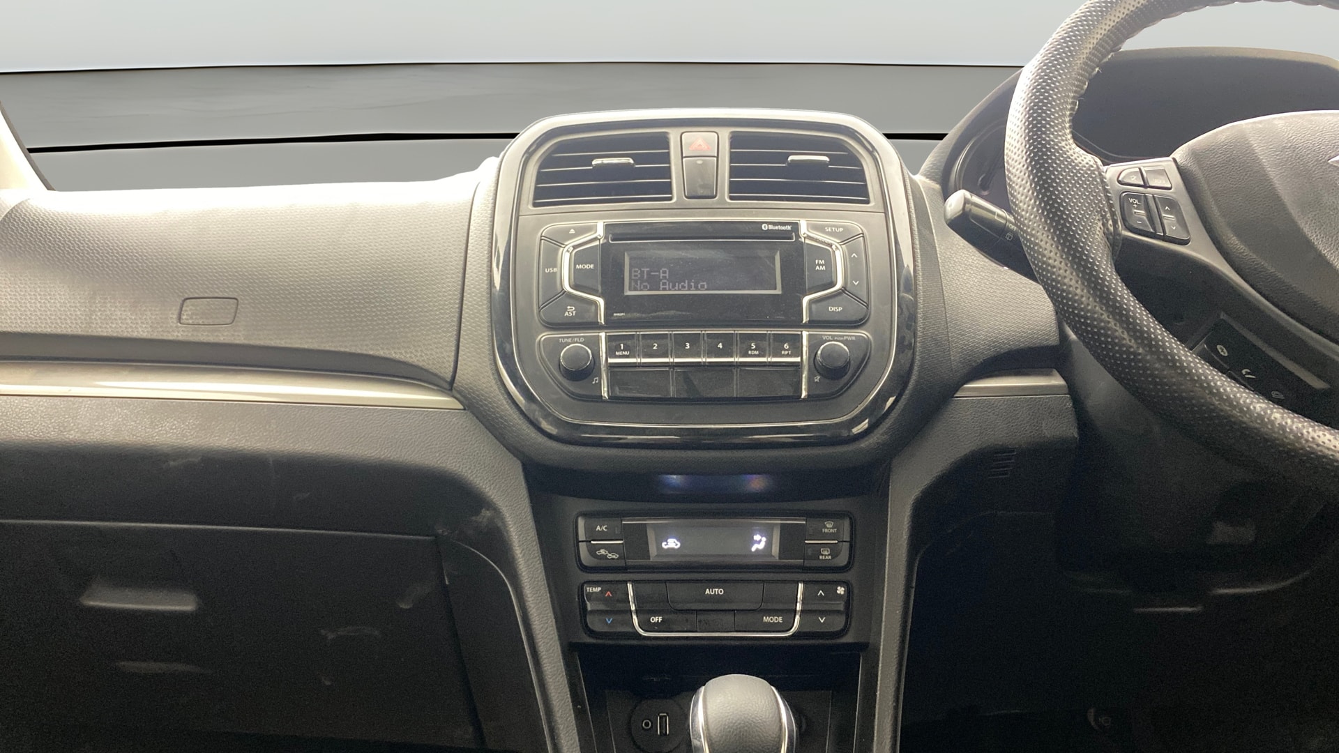 View 2018 Maruti Suzuki 1000 Base Variant Image 17 Used 2018 Maruti Suzuki 1000 Base Variant Image 17