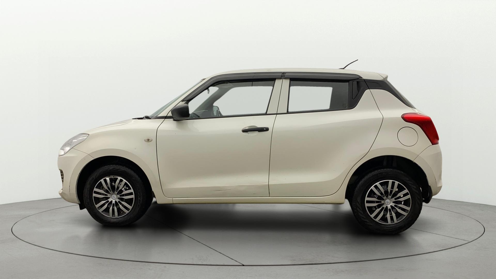 View 2023 Maruti Suzuki 1000 Base Variant Image 5 Used 2023 Maruti Suzuki 1000 Base Variant Image 5