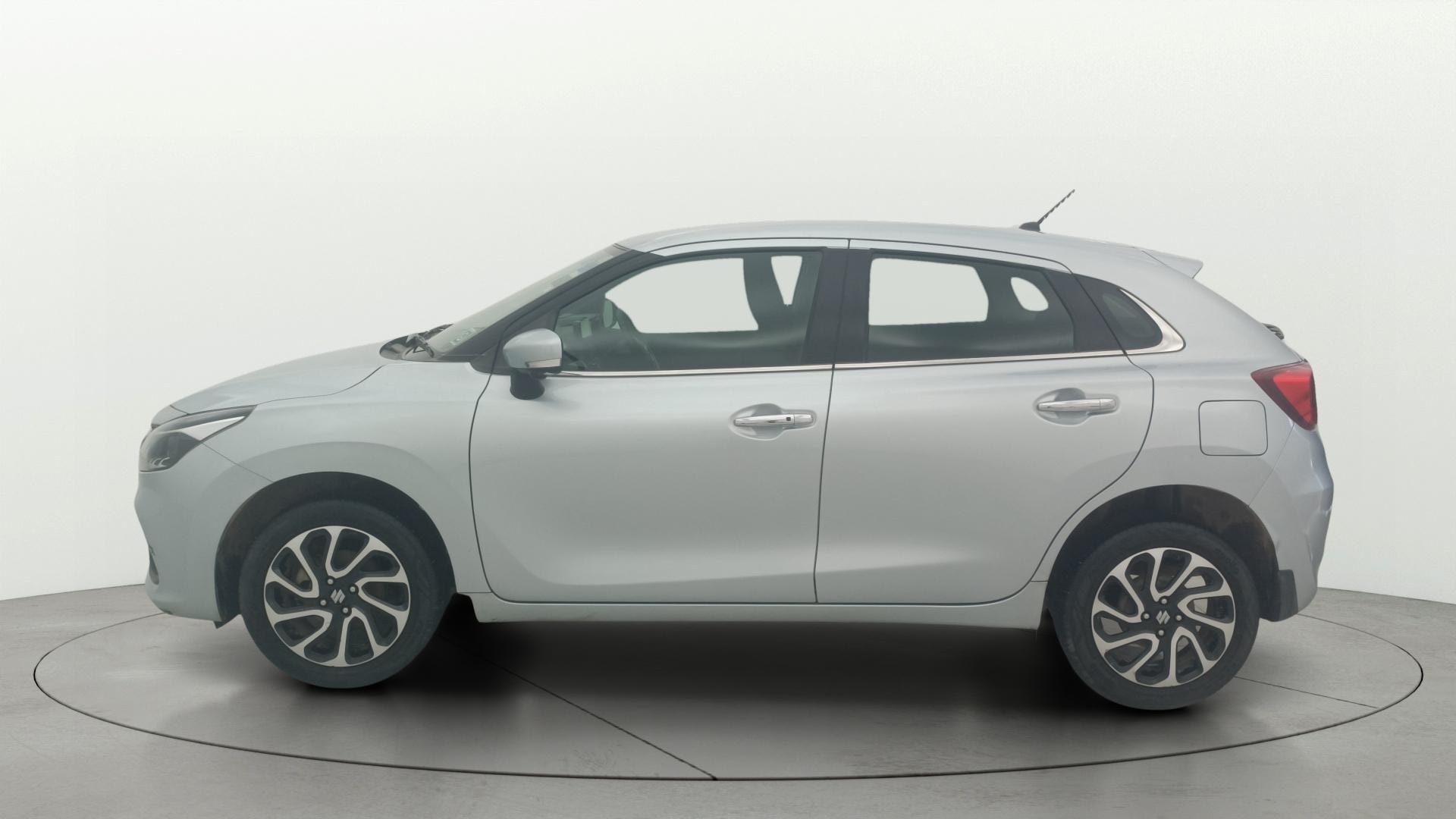 View 2022 Maruti Suzuki 1000 Base Variant Image 27 Used 2022 Maruti Suzuki 1000 Base Variant Image 27