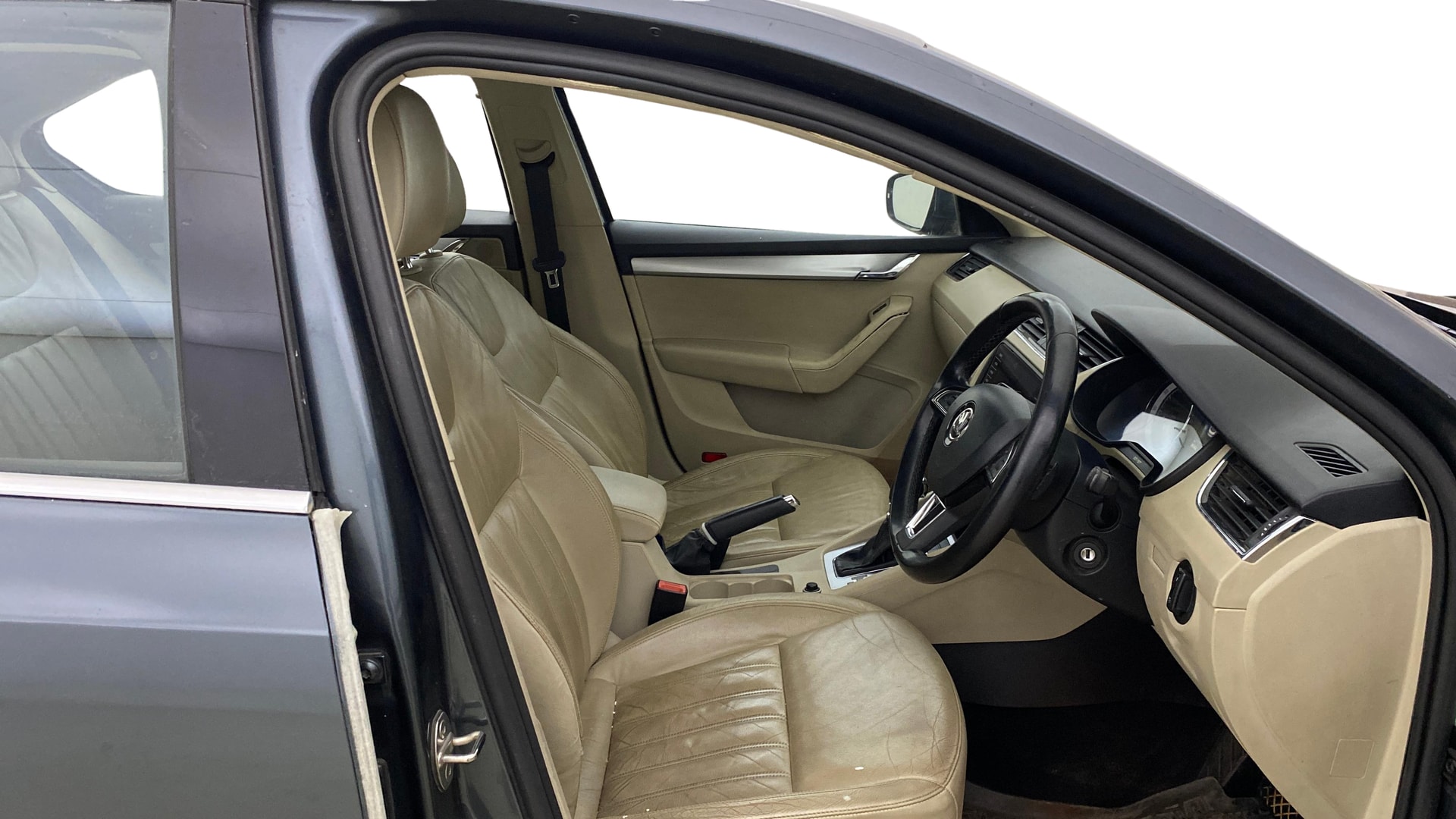 View 2018 Skoda Octavia 1.8 Style TSI AT Image 26 Used 2018 Skoda Octavia 1.8 Style TSI AT Image 26