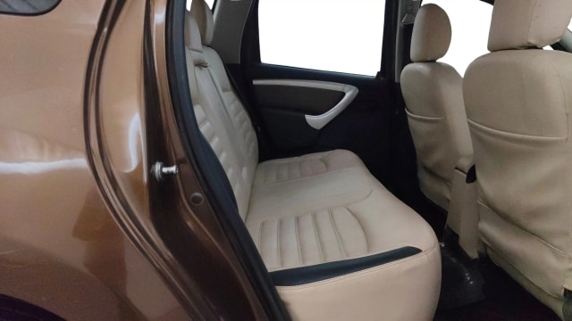 View Renault Duster Image 30 Used Renault Duster Image 30