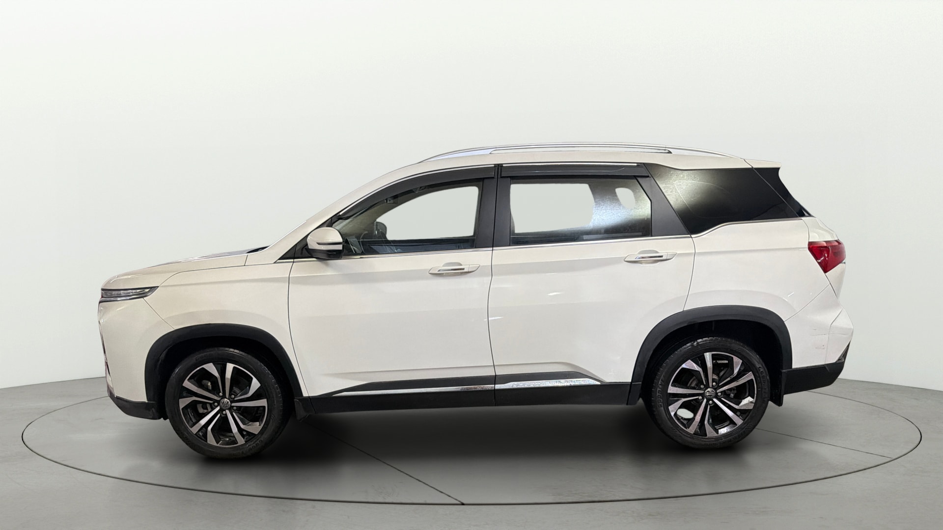 Used 2023 MG Hector Plus Used 2023 MG Hector Plus