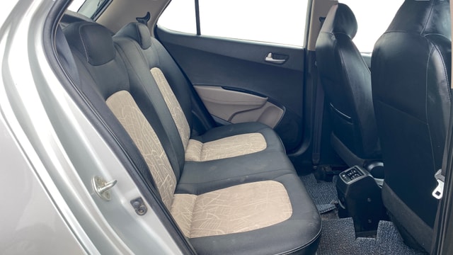 View Hyundai Grand i10 Image 28 Used Hyundai Grand i10 Image 28