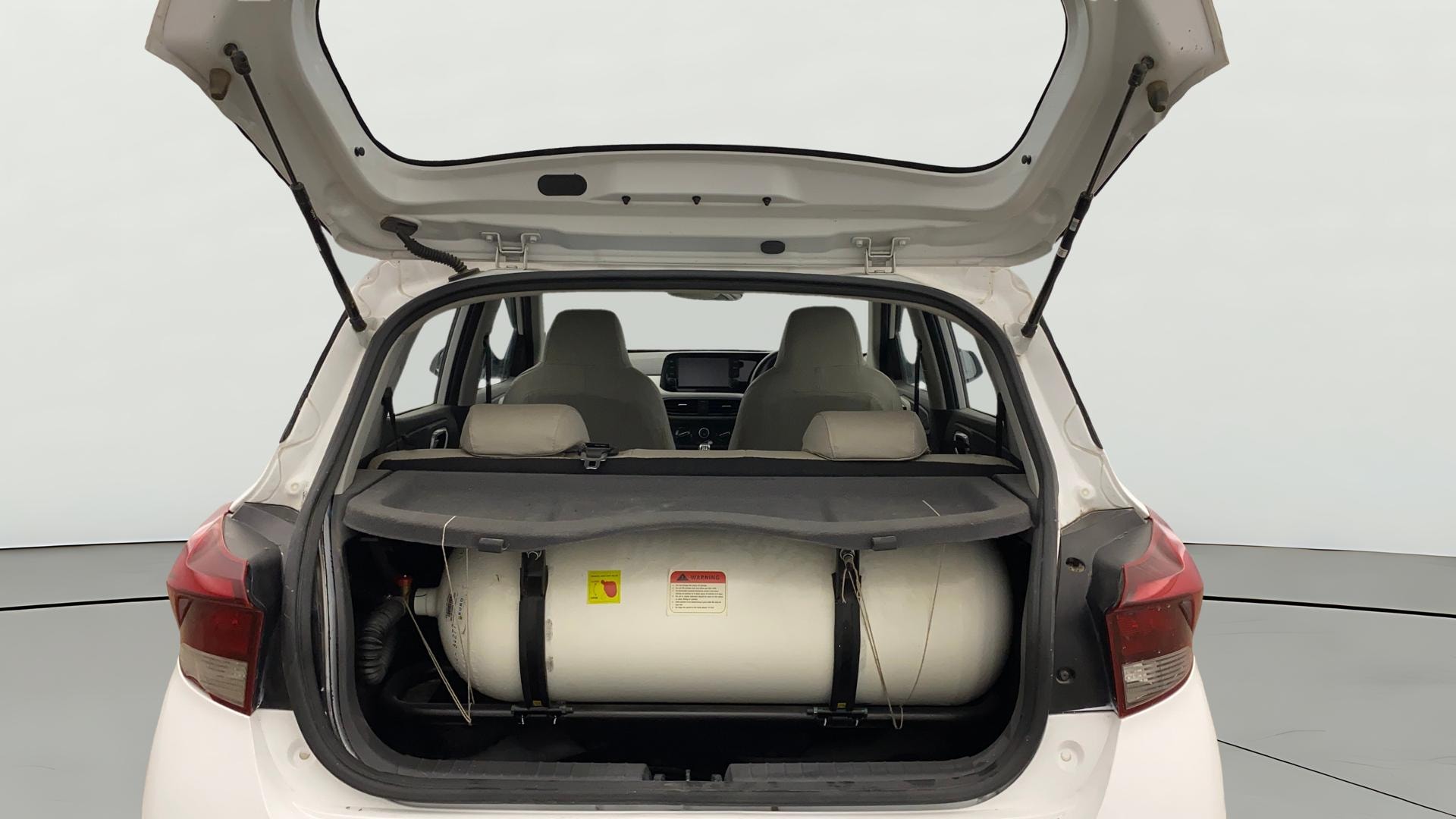 View 2024 Hyundai Grand i10 Nios Sportz CNG Image 37 Used 2024 Hyundai Grand i10 Nios Sportz CNG Image 37