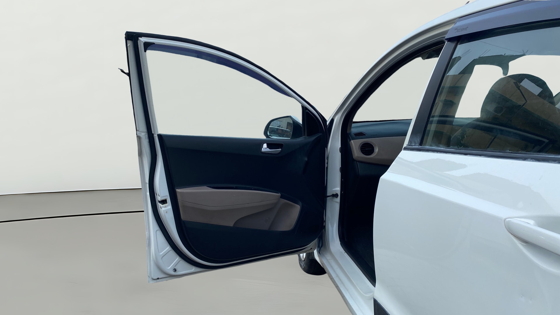 View 2018 Hyundai Xcent SX Petrol Image 31 Used 2018 Hyundai Xcent SX Petrol Image 31