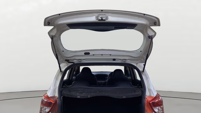 View Hyundai Grand i10 Image 16 Used Hyundai Grand i10 Image 16