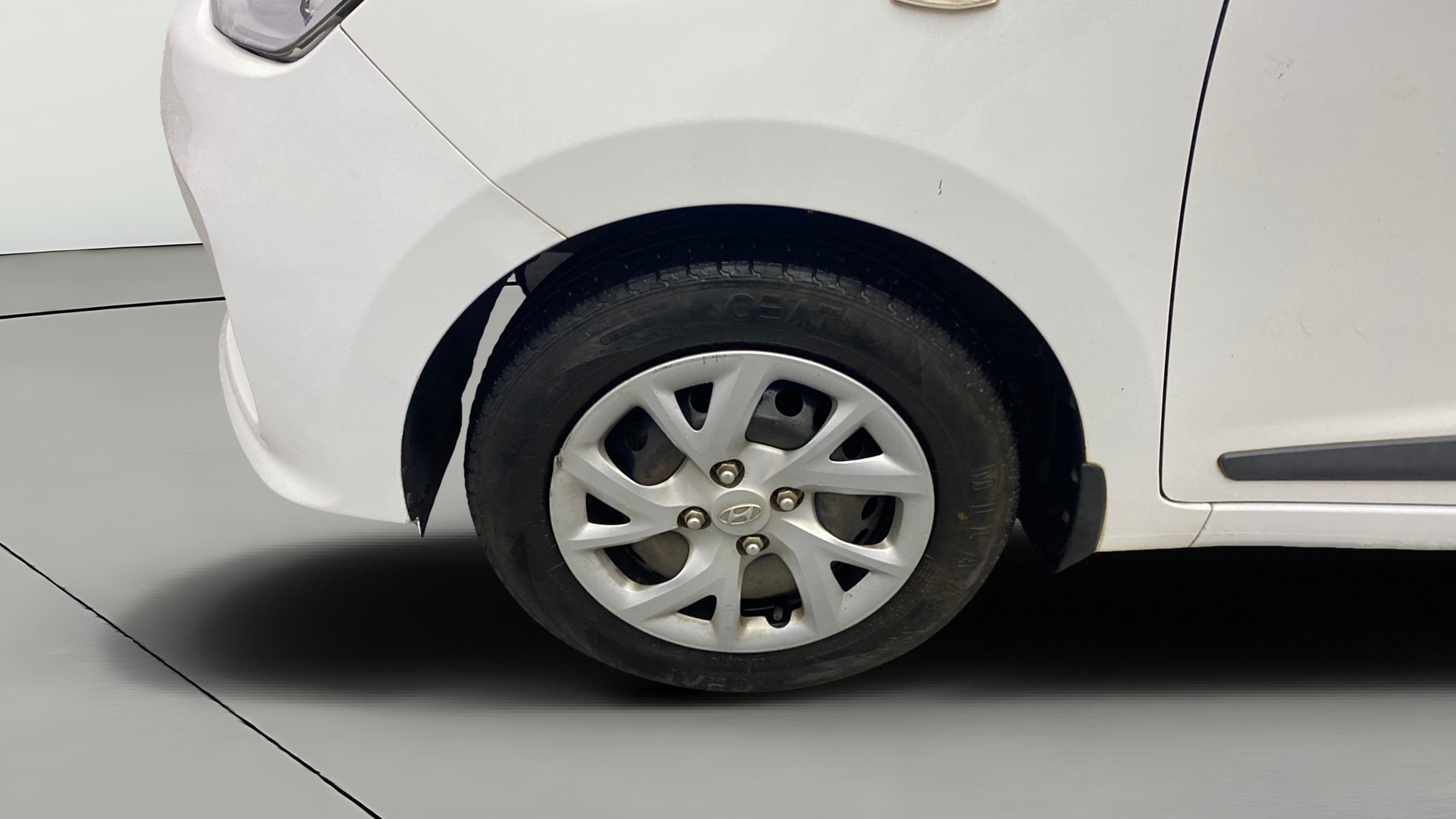 View 2019 Hyundai Grand i10 Magna 1.2 Kappa VTVT Image 27 Used 2019 Hyundai Grand i10 Magna 1.2 Kappa VTVT Image 27