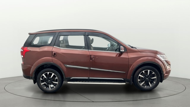 View Mahindra XUV500 Image 29 Used Mahindra XUV500 Image 29