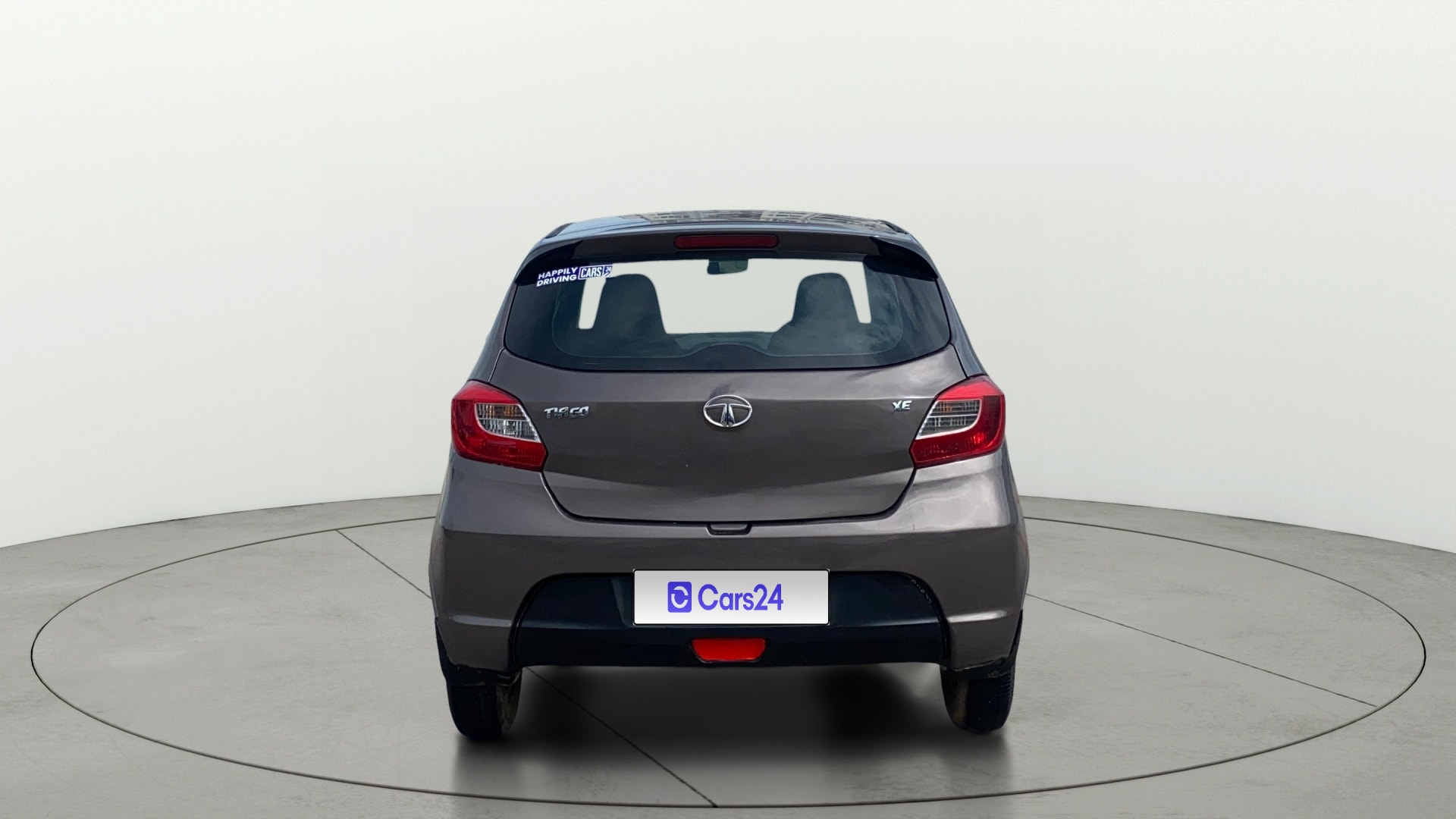 View 2018 Tata Tiago Revotorq XE Image 38 Used 2018 Tata Tiago Revotorq XE Image 38