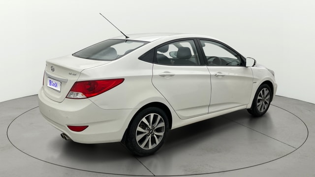 View Hyundai Fluidic Verna Image 43 Used Hyundai Fluidic Verna Image 43