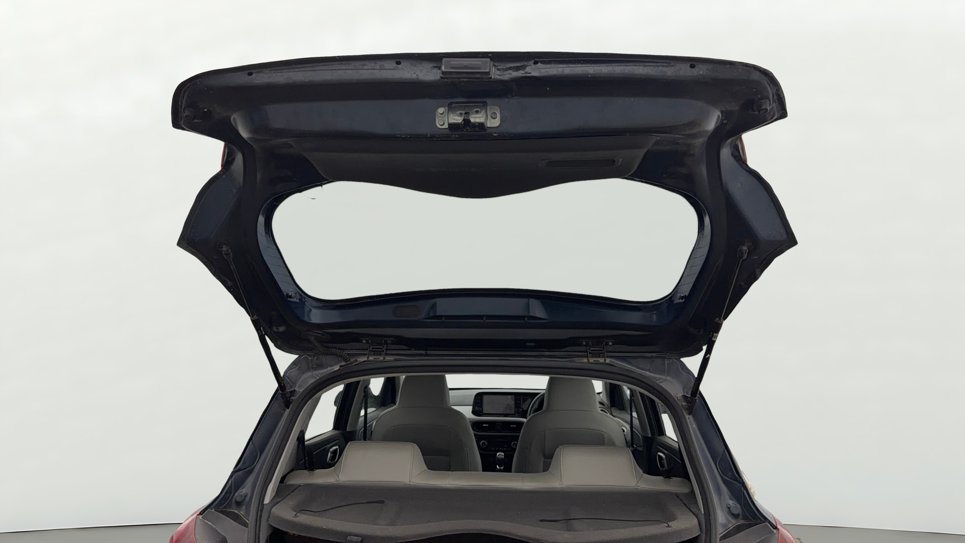 View 2023 Hyundai Grand i10 Nios Sportz Petrol Image 17 Used 2023 Hyundai Grand i10 Nios Sportz Petrol Image 17