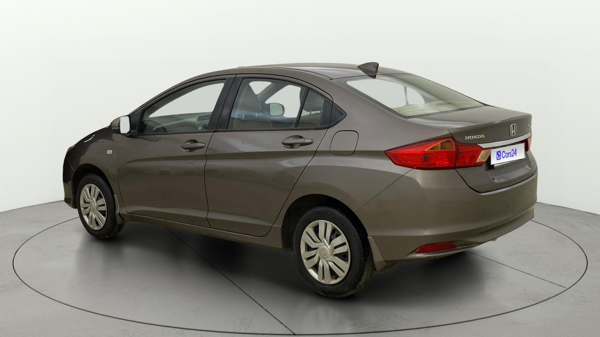 View 2014 Honda City ZX MT Diesel Anniversary Edition Image 2 Used 2014 Honda City ZX MT Diesel Anniversary Edition Image 2