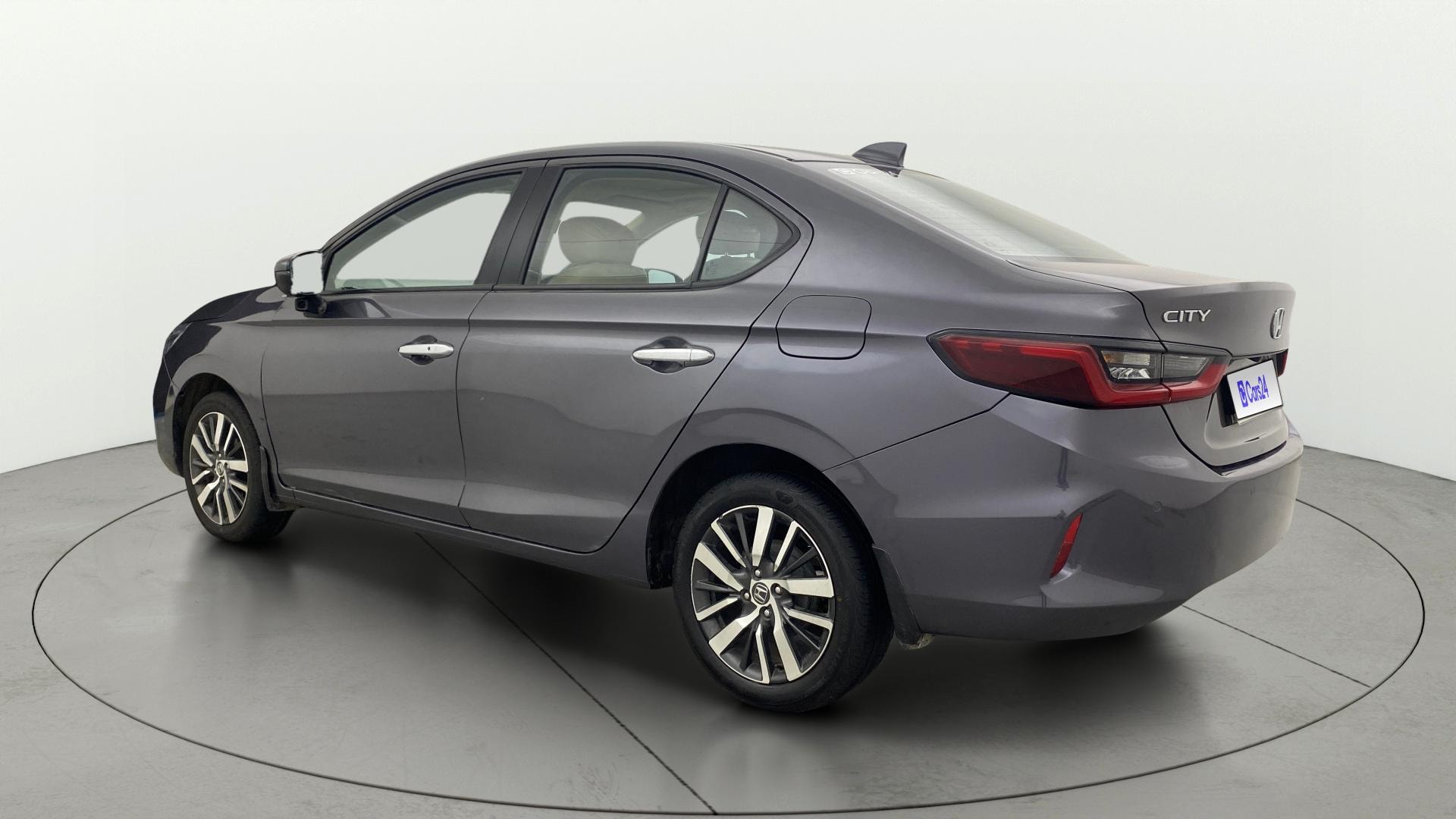 View 2022 Honda City ZX CVT Image 2 Used 2022 Honda City ZX CVT Image 2