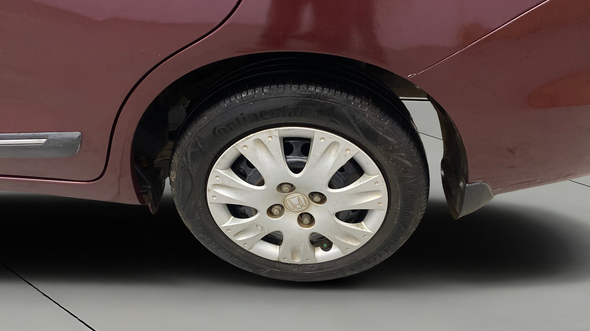 View 2016 Honda Amaze E MT Petrol BS IV Image 11 Used 2016 Honda Amaze E MT Petrol BS IV Image 11