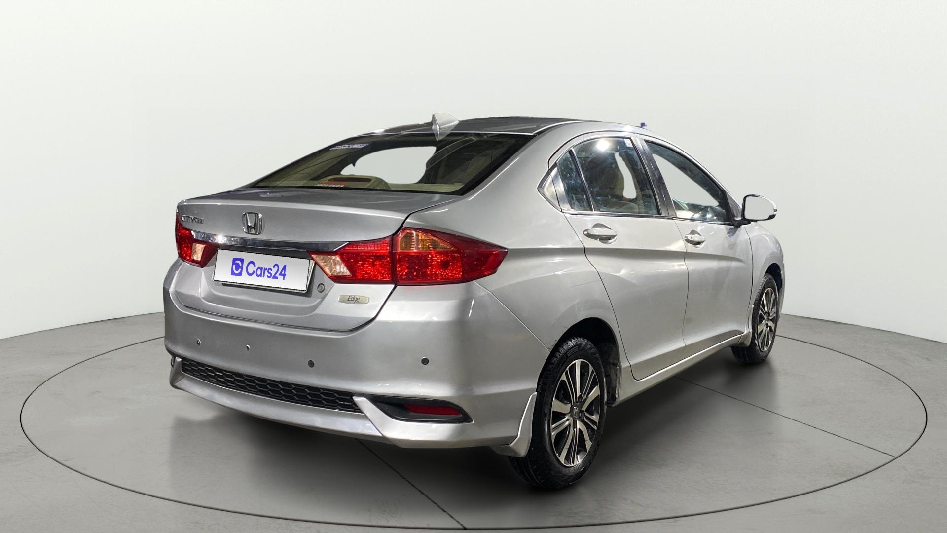 View 2018 Honda City ZX MT Diesel Anniversary Edition Image 43 Used 2018 Honda City ZX MT Diesel Anniversary Edition Image 43
