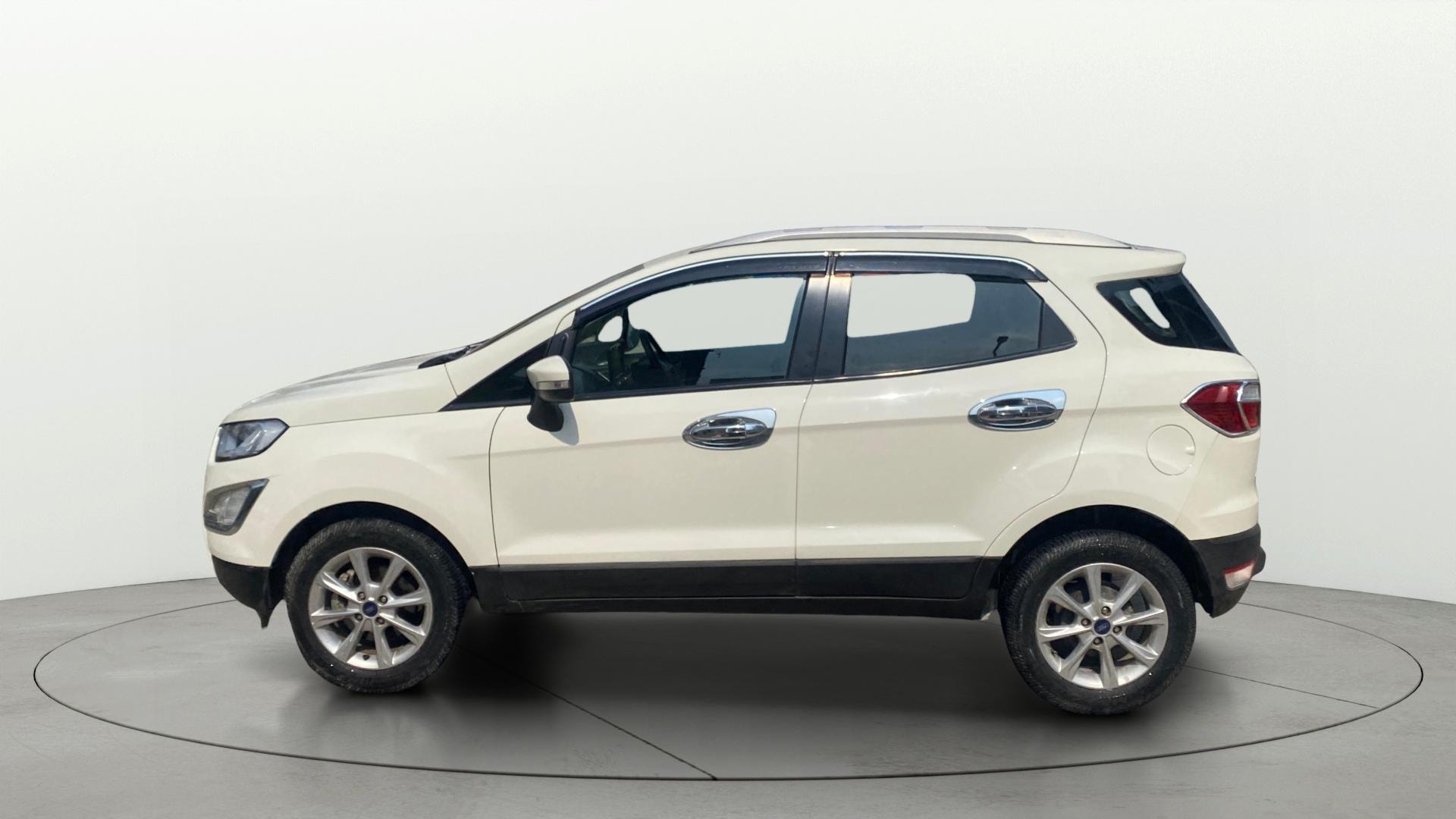 View 2019 Ford EcoSport 1.5 TDCi Diesel Ambiente BS IV Image 5 Used 2019 Ford EcoSport 1.5 TDCi Diesel Ambiente BS IV Image 5