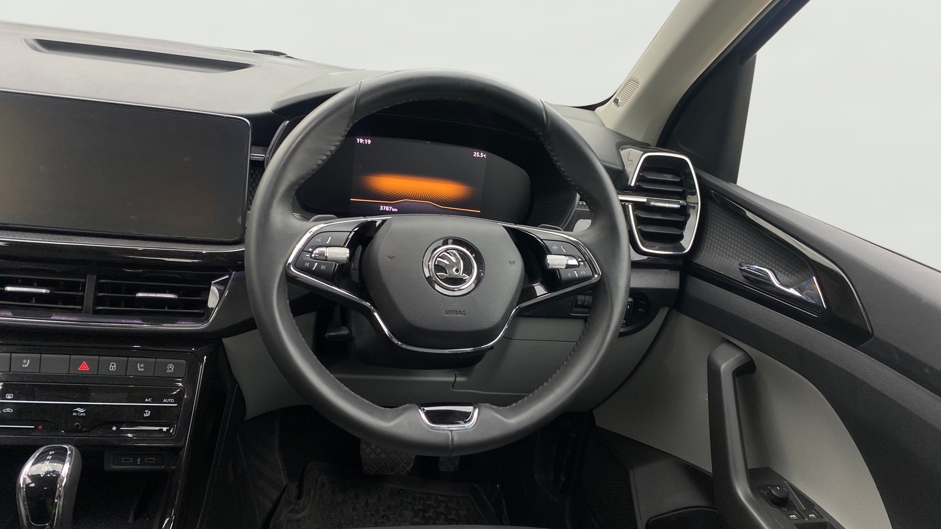 Used 2025 Skoda Kushaq Used 2025 Skoda Kushaq