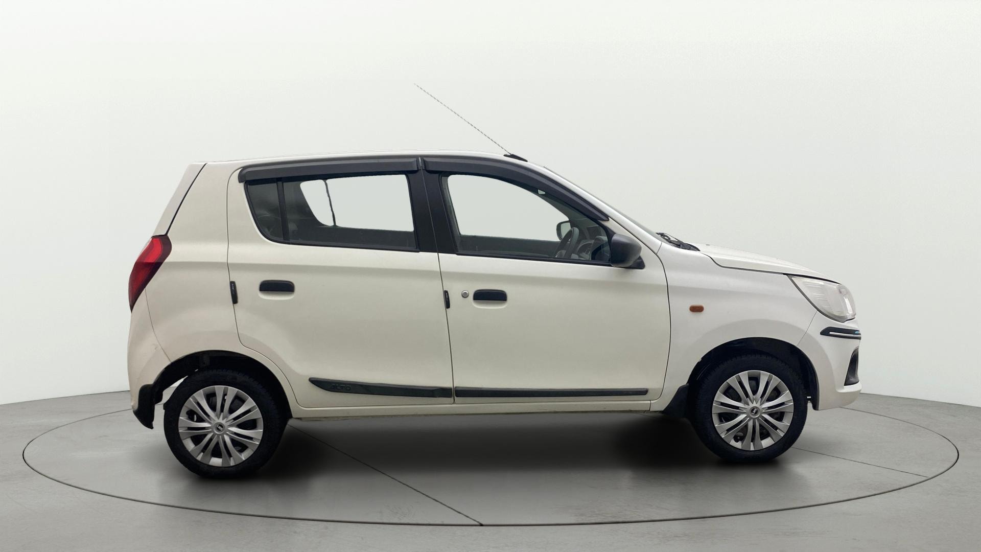Used 2015 Maruti Suzuki Alto K10 Used 2015 Maruti Suzuki Alto K10