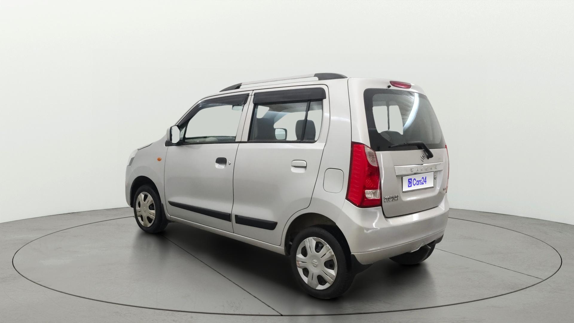 View 2018 Maruti Suzuki 1000 Base Variant Image 2 Used 2018 Maruti Suzuki 1000 Base Variant Image 2