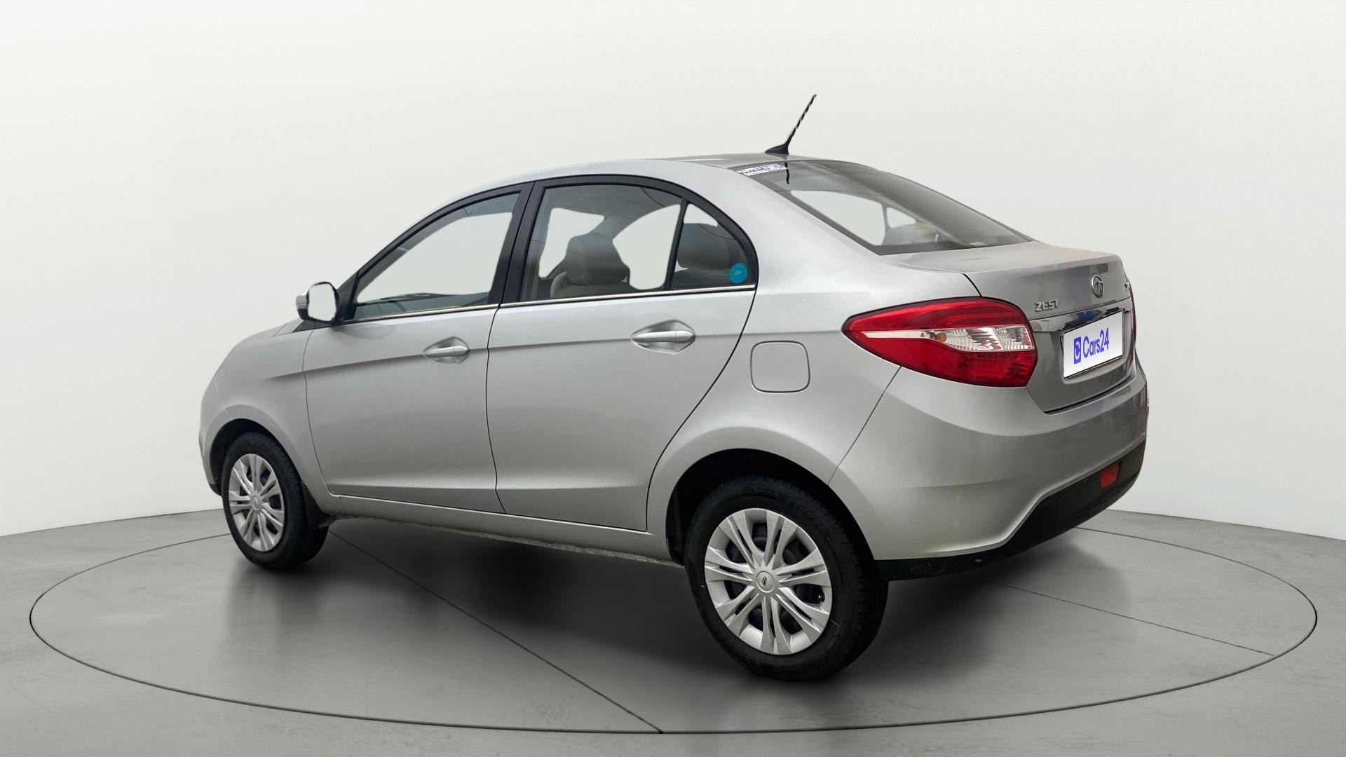 View 2016 Tata Zest XMS Diesel Image 2 Used 2016 Tata Zest XMS Diesel Image 2