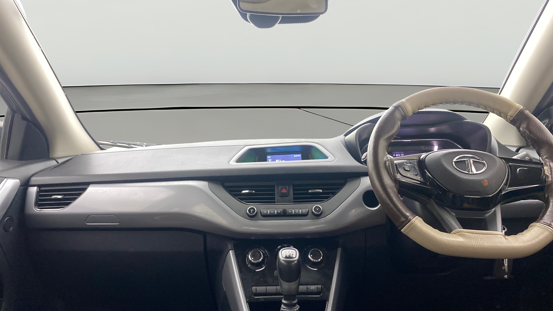 Used 2022 Tata Nexon Used 2022 Tata Nexon