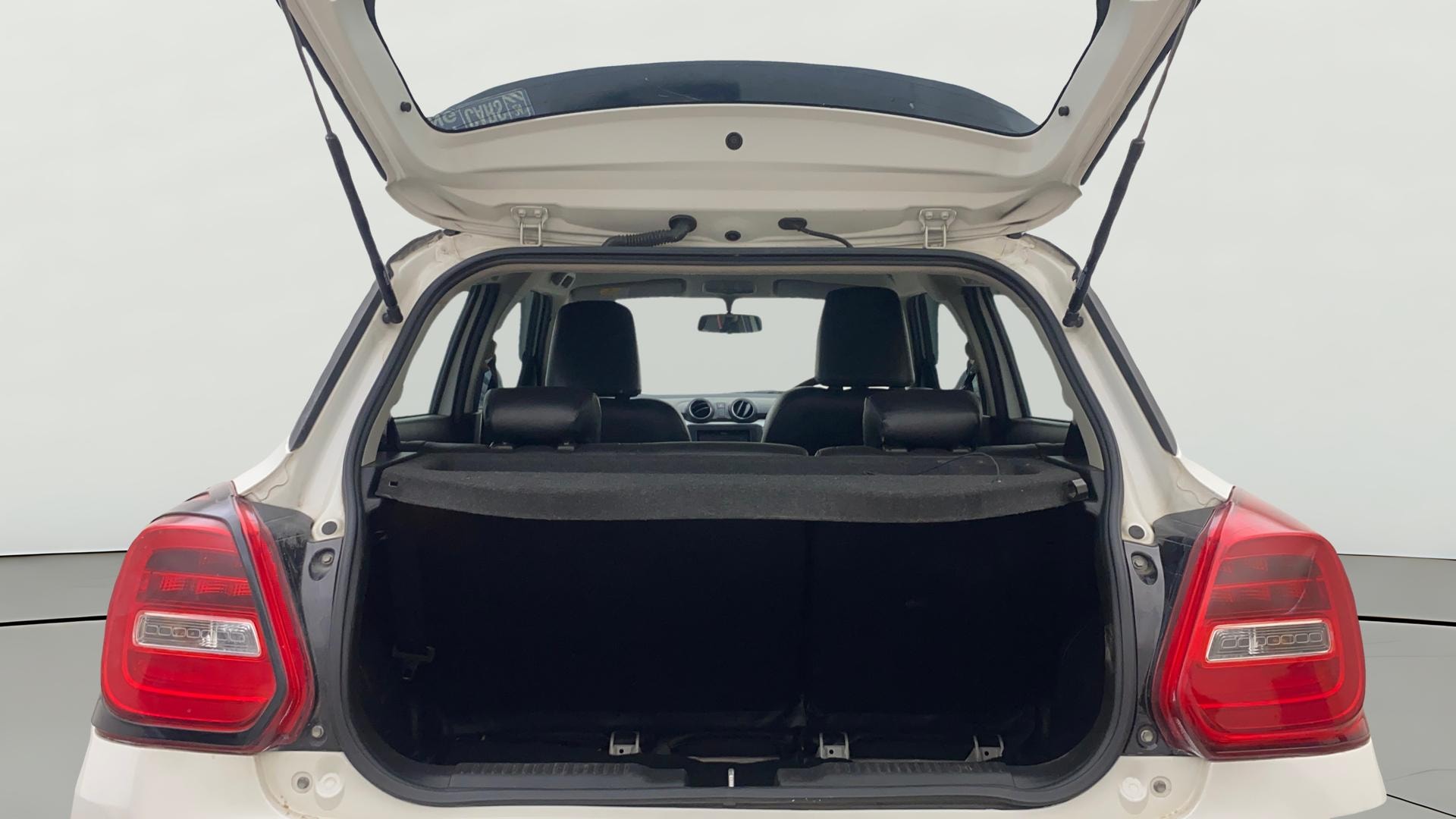 View 2019 Maruti Suzuki 1000 Base Variant Image 38 Used 2019 Maruti Suzuki 1000 Base Variant Image 38