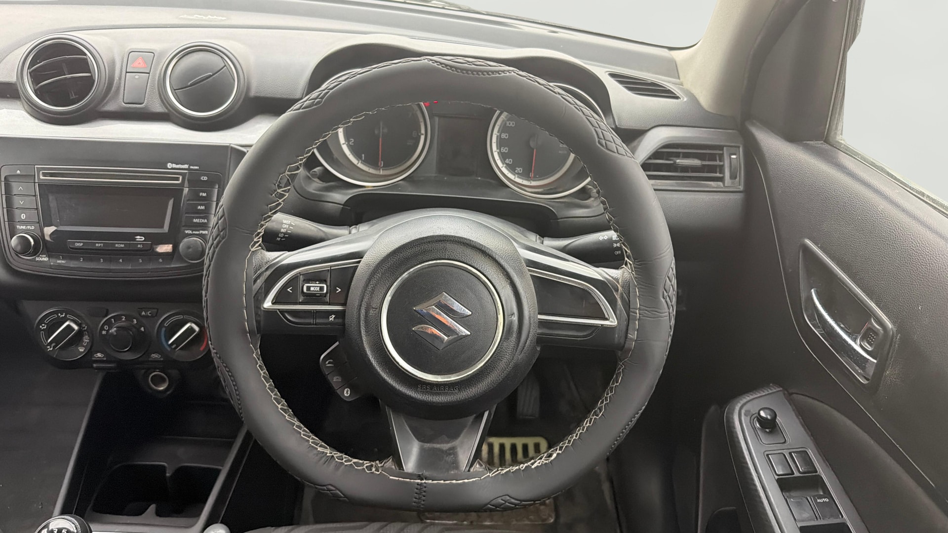 View 2018 Maruti Suzuki 1000 Base Variant Image 20 Used 2018 Maruti Suzuki 1000 Base Variant Image 20