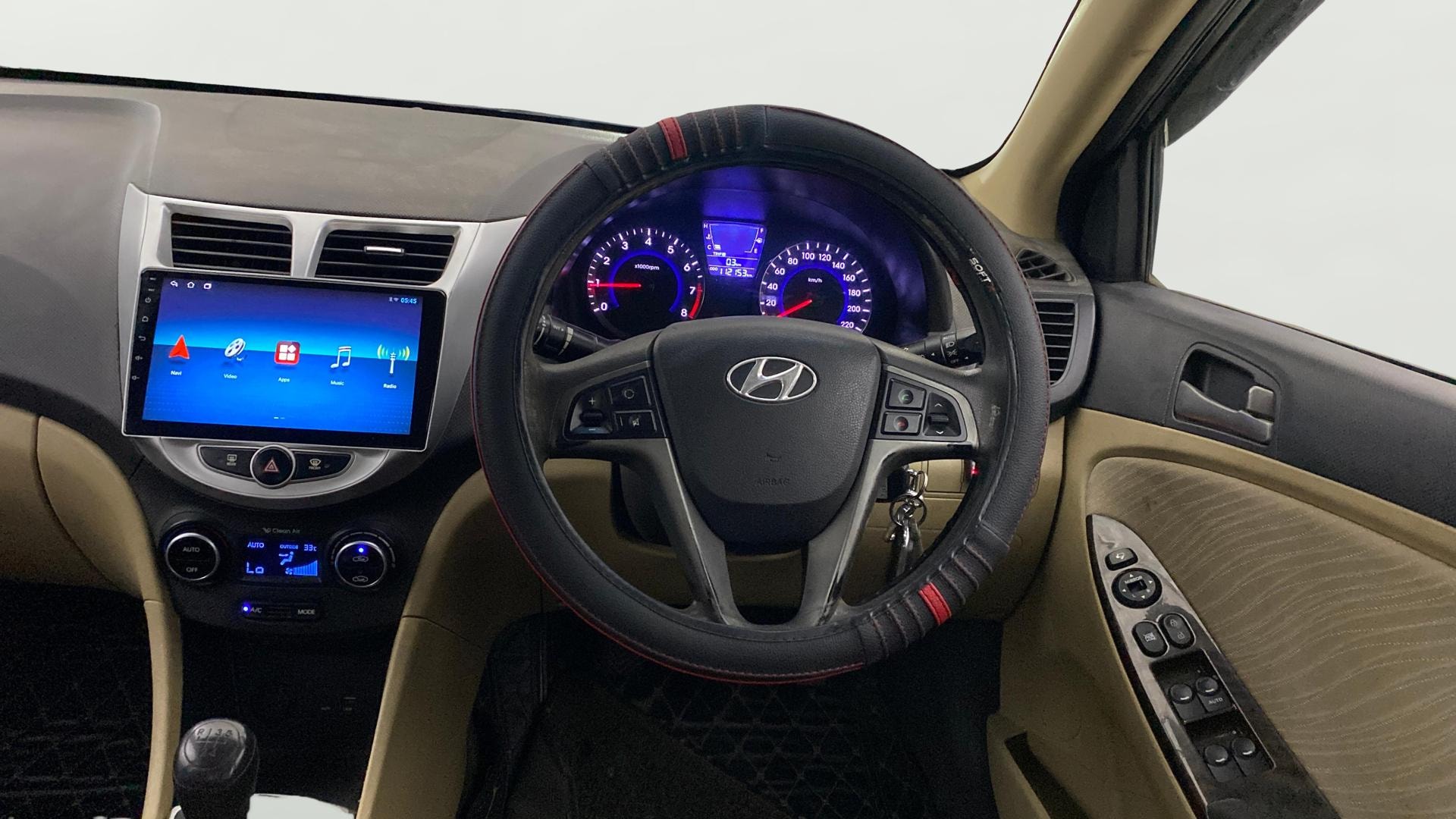 View 2016 Hyundai Verna 1.6 VTVT SX Image 20 Used 2016 Hyundai Verna 1.6 VTVT SX Image 20