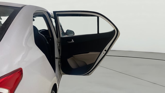 View Hyundai Xcent Image 7 Used Hyundai Xcent Image 7