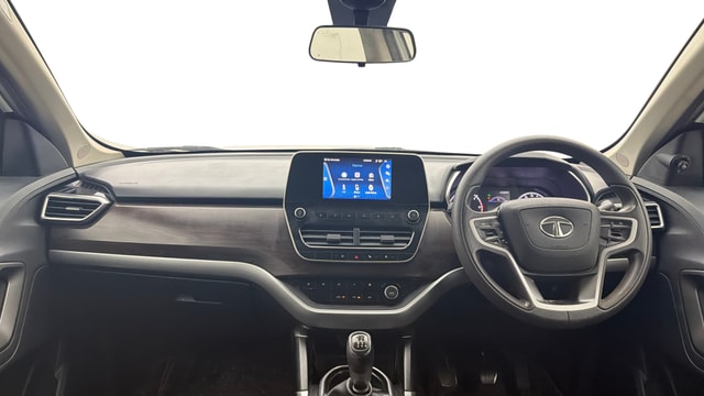 View Tata Harrier Image 31 Used Tata Harrier Image 31