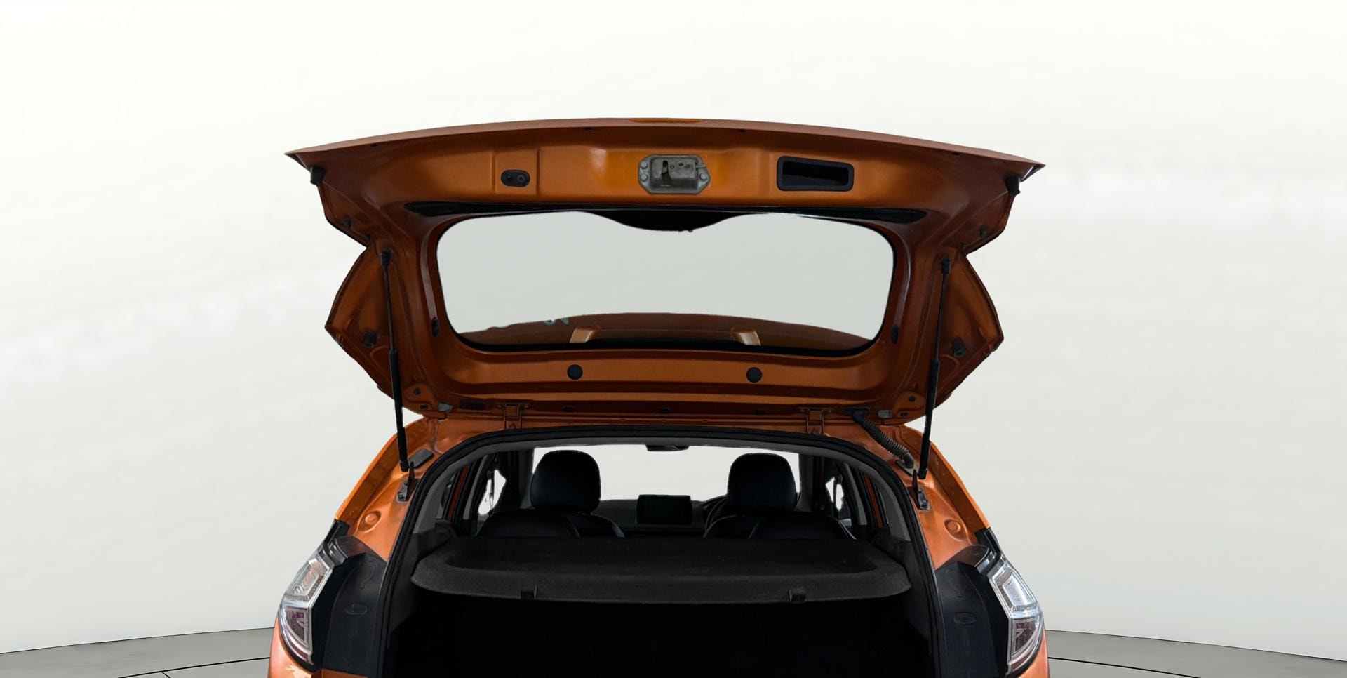 View 2019 Tata Nexon Revotron XM Image 16 Used 2019 Tata Nexon Revotron XM Image 16