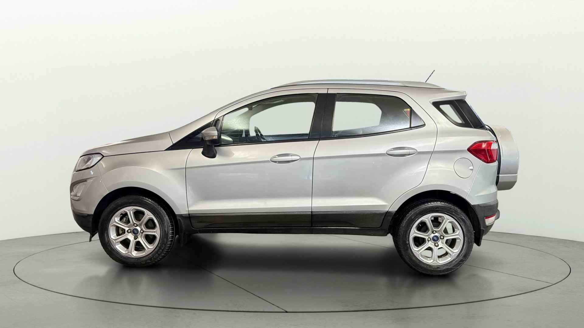 View 2019 Ford EcoSport 1.5 TDCi Diesel Ambiente BS IV Image 6 Used 2019 Ford EcoSport 1.5 TDCi Diesel Ambiente BS IV Image 6