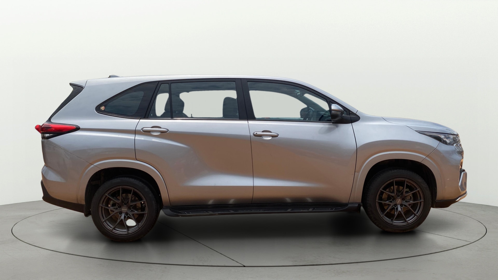 View 2023 Maruti Suzuki 1000 Base Variant Image 29 Used 2023 Maruti Suzuki 1000 Base Variant Image 29