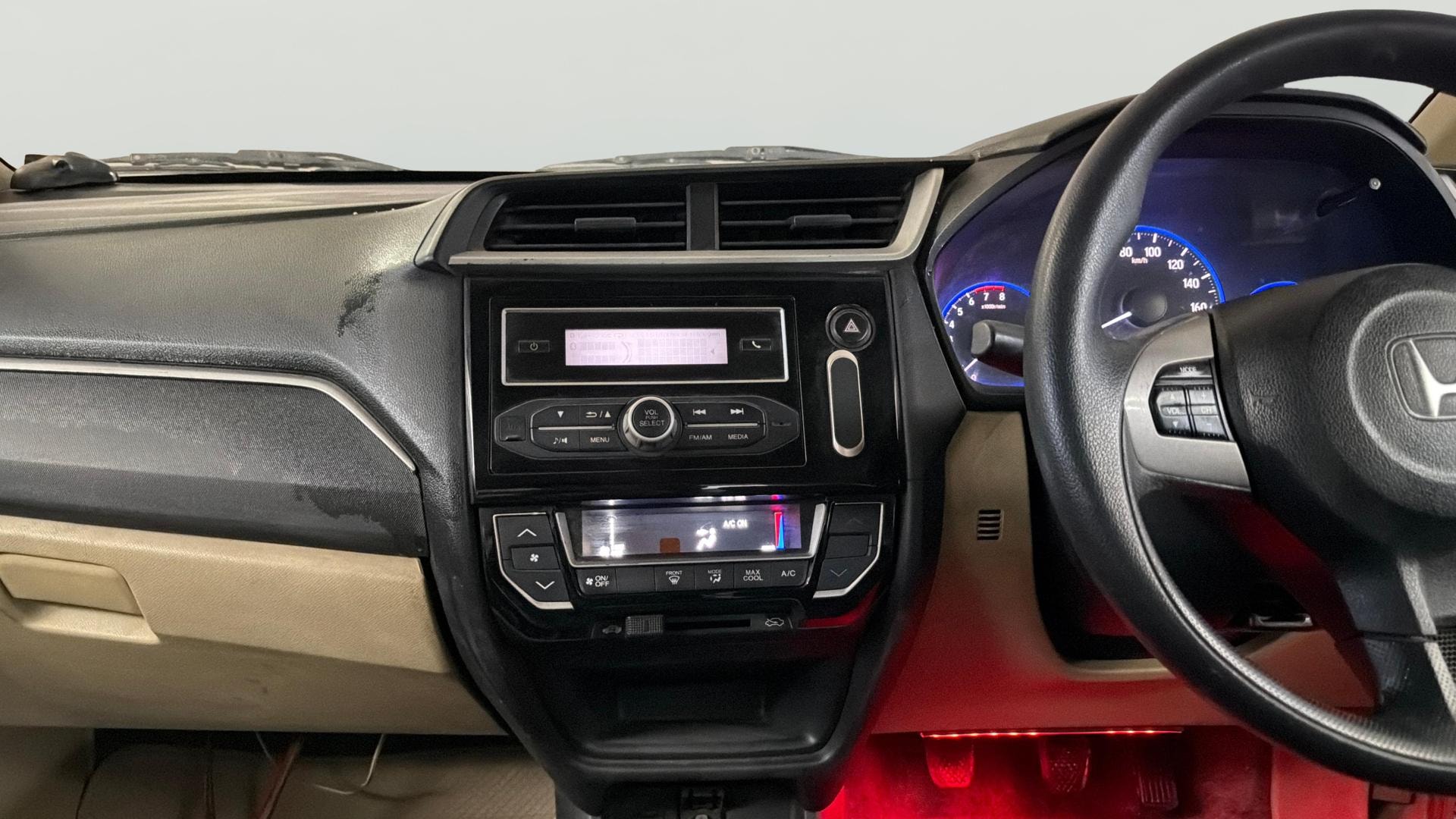 View 2017 Honda Amaze E MT Petrol BS IV Image 17 Used 2017 Honda Amaze E MT Petrol BS IV Image 17