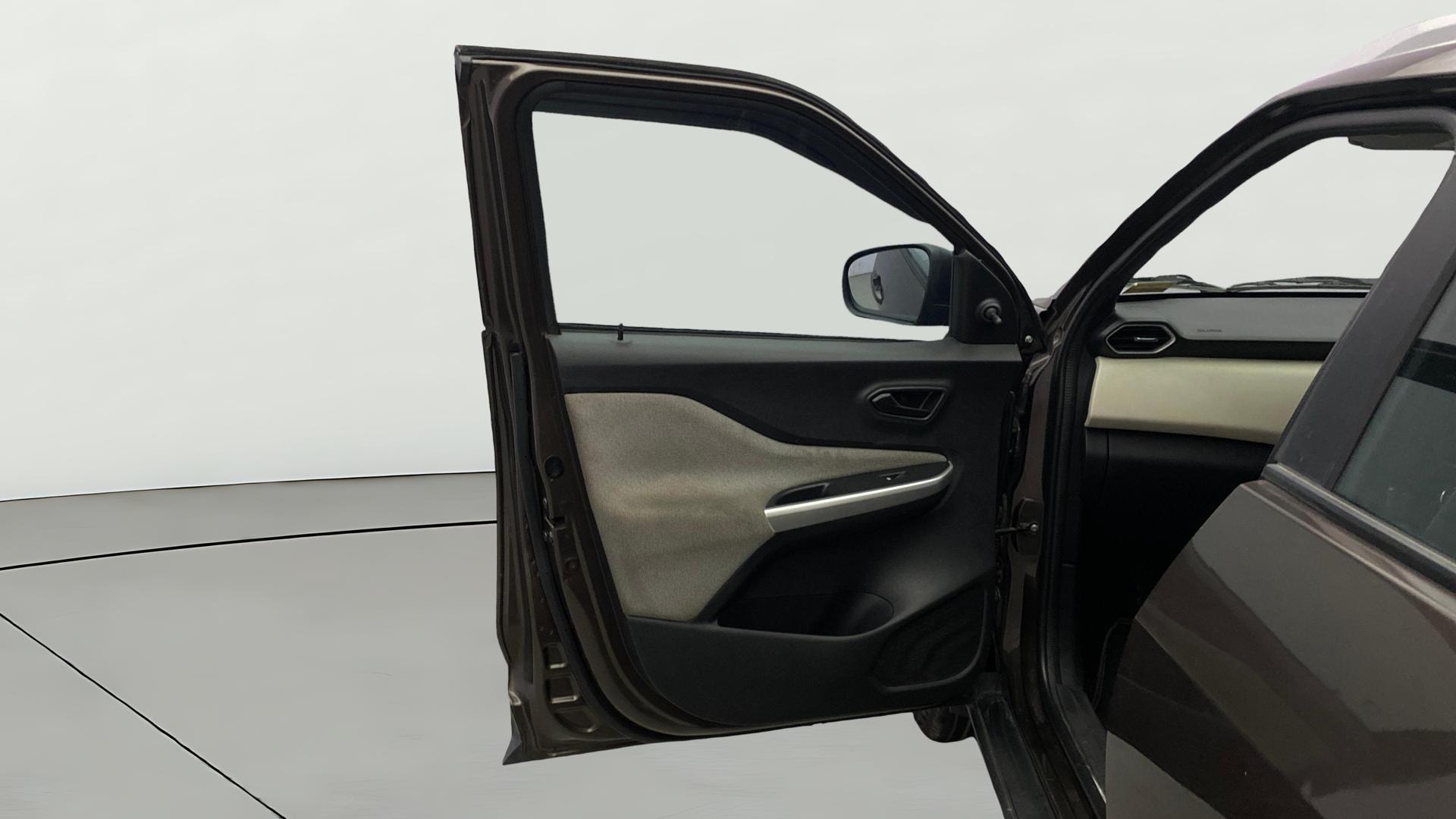 View 2022 Nissan Magnite XE Image 30 Used 2022 Nissan Magnite XE Image 30