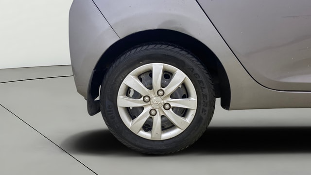 View Hyundai EON Image 23 Used Hyundai EON Image 23