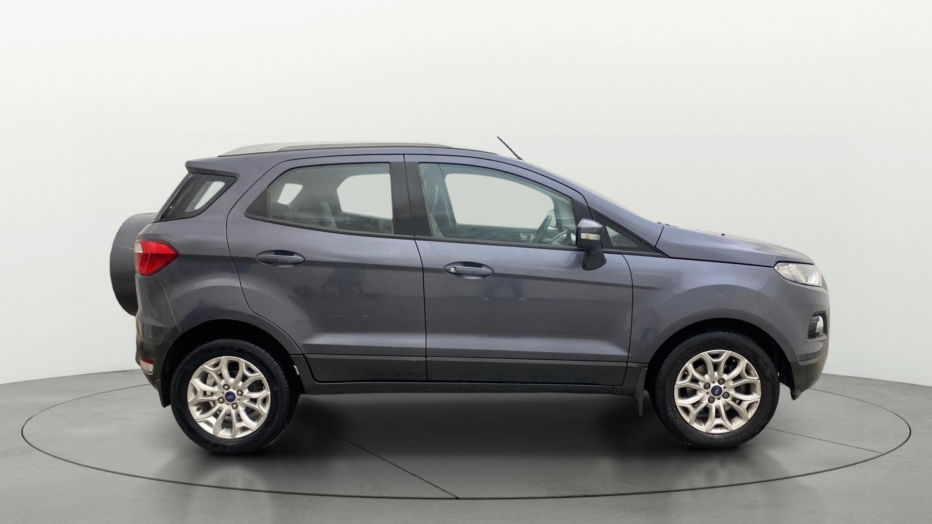 View 2016 Ford EcoSport 1.5 TDCi Diesel Ambiente BS IV Image 8 Used 2016 Ford EcoSport 1.5 TDCi Diesel Ambiente BS IV Image 8