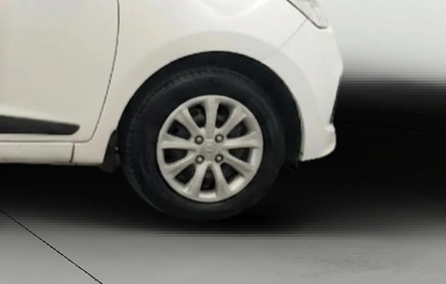 View Hyundai Grand i10 Image 40 Used Hyundai Grand i10 Image 40