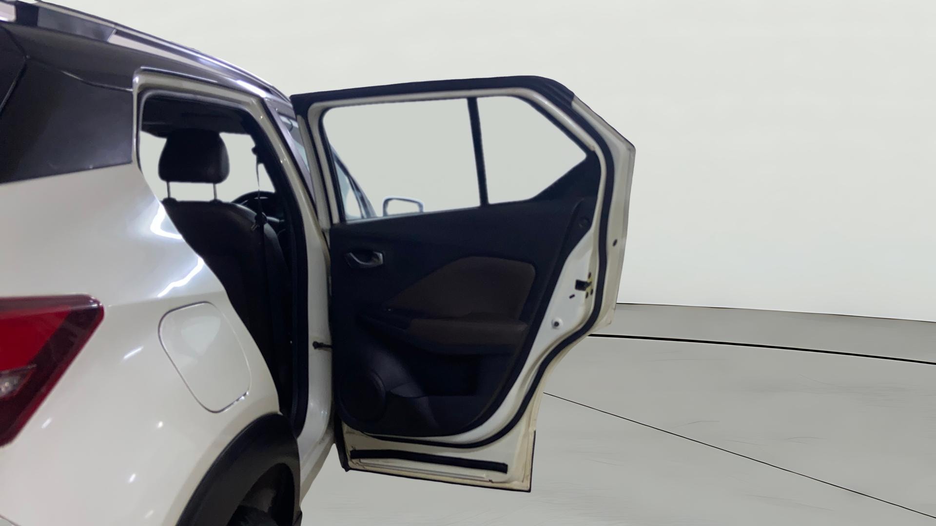View 2020 Nissan Kicks XV Petrol BS IV Image 6 Used 2020 Nissan Kicks XV Petrol BS IV Image 6