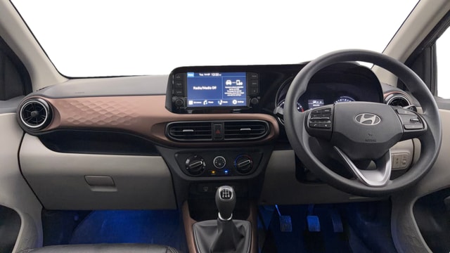 View Hyundai Aura Image 15 Used Hyundai Aura Image 15