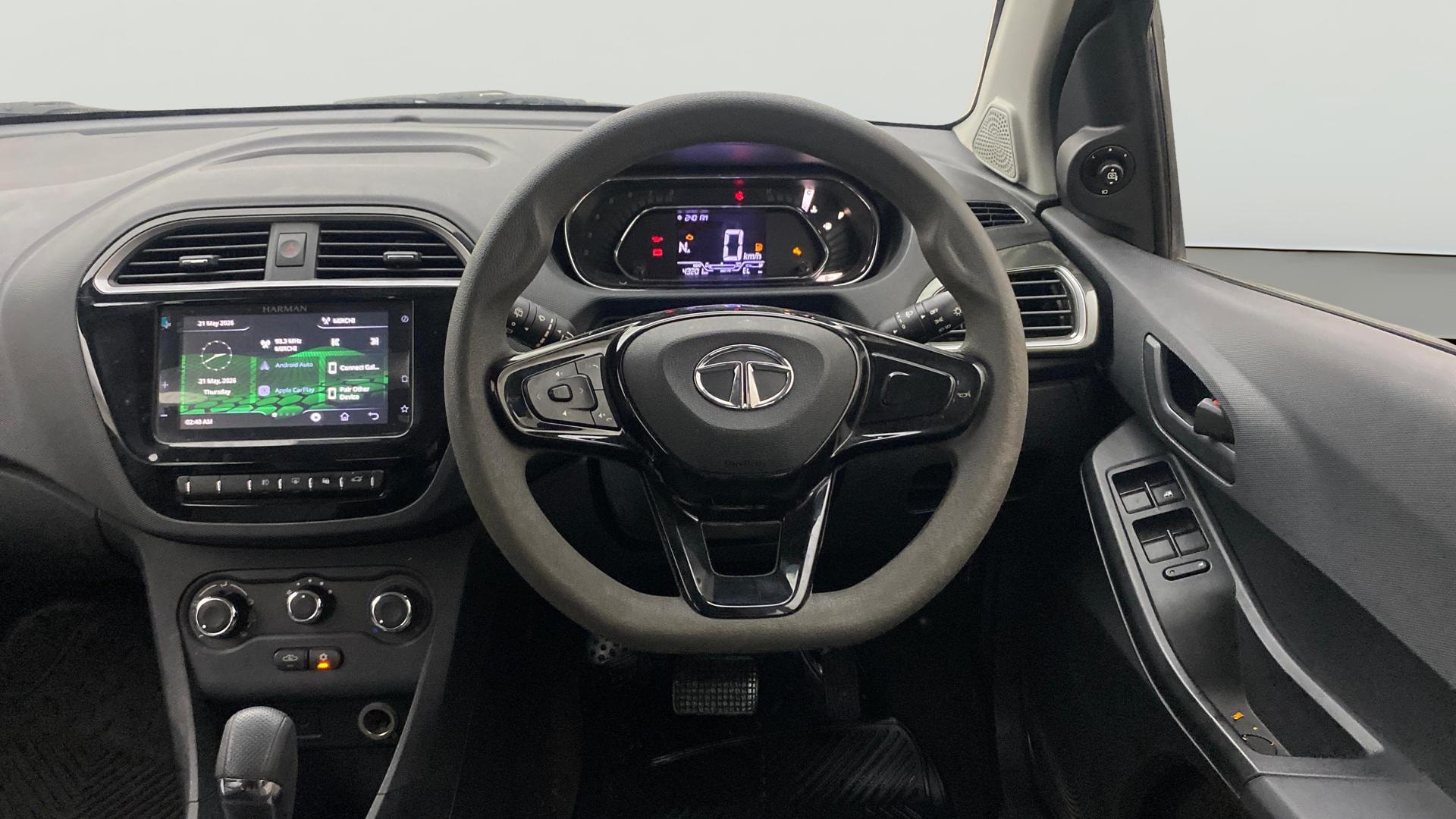 View 2022 Tata Tiago NRG XZ Revotron AMT Image 20 Used 2022 Tata Tiago NRG XZ Revotron AMT Image 20