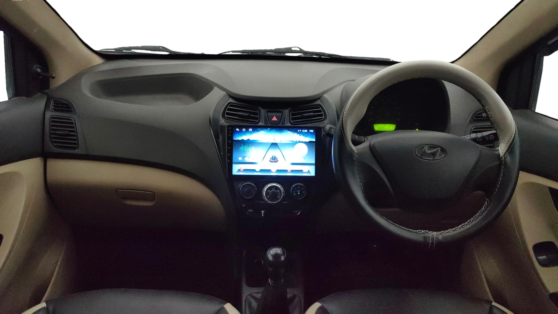 View 2013 Hyundai EON Era Plus Image 15 Used 2013 Hyundai EON Era Plus Image 15