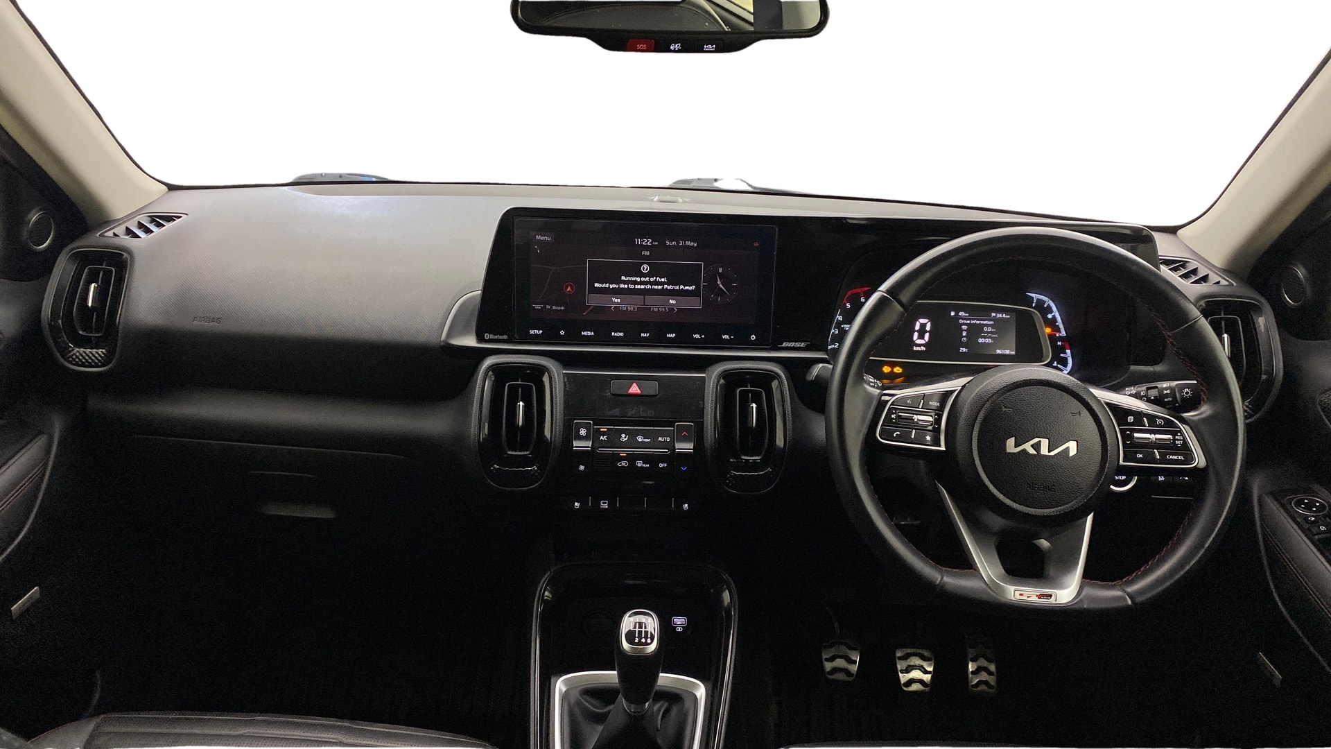 View 2022 Kia Sonet GTX Plus Diesel Image 31 Used 2022 Kia Sonet GTX Plus Diesel Image 31