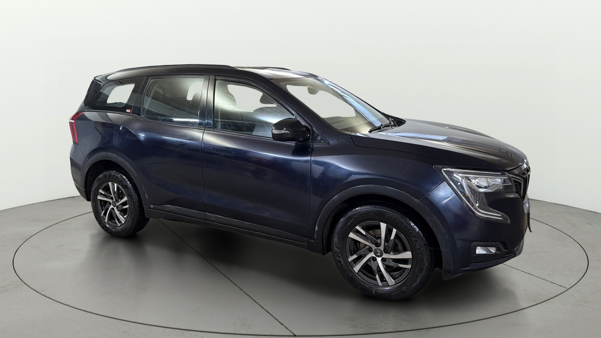 Used 2023 Mahindra XUV700 Used 2023 Mahindra XUV700