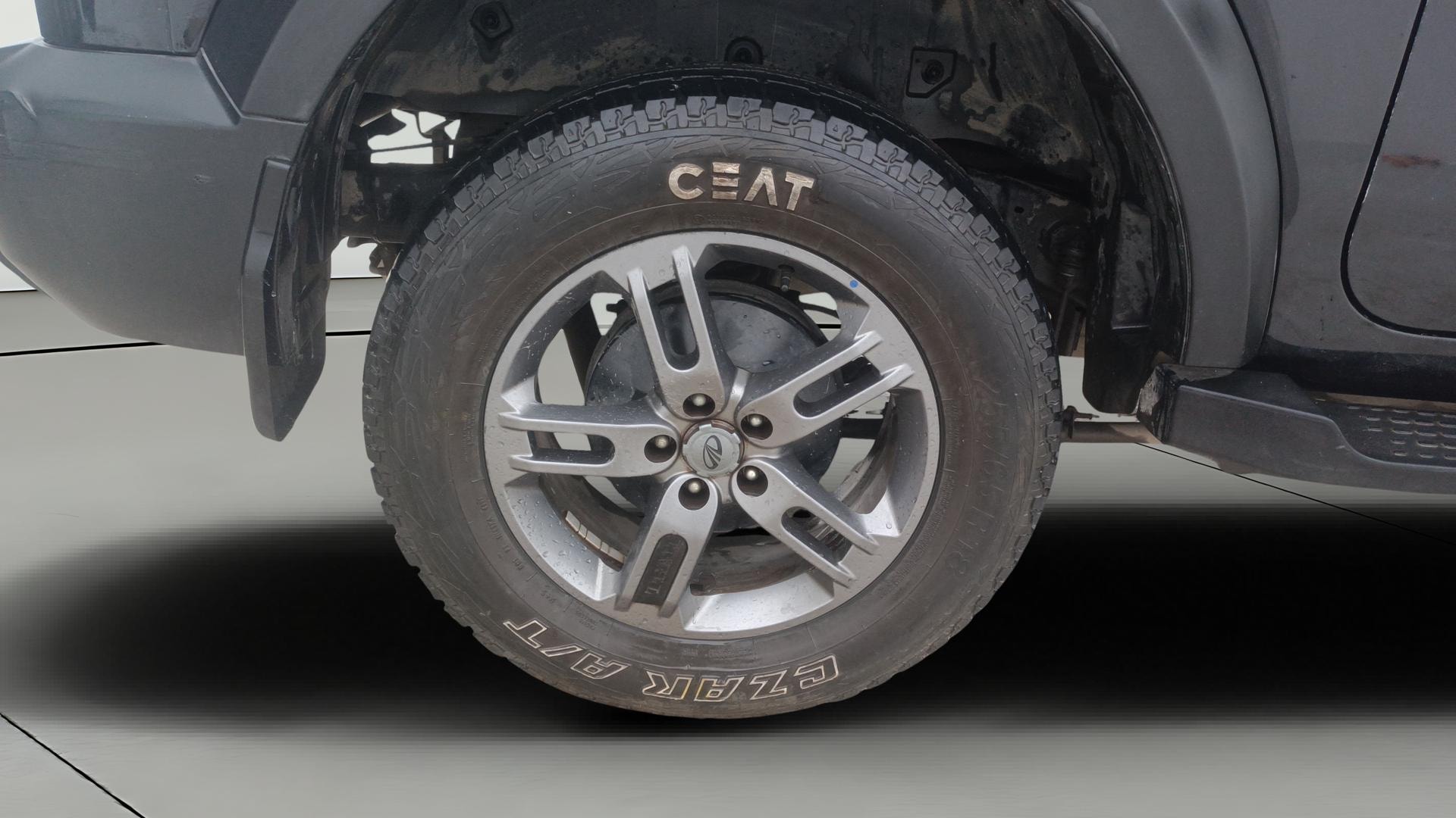 View 2021 Mahindra Thar AX Standard Manual Soft Top 6 Seater Image 25 Used 2021 Mahindra Thar AX Standard Manual Soft Top 6 Seater Image 25