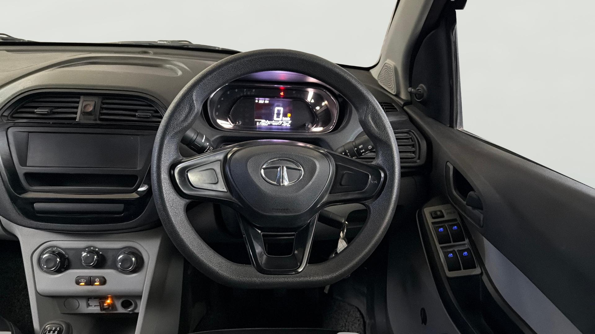 Used 2021 Tata Tiago Used 2021 Tata Tiago