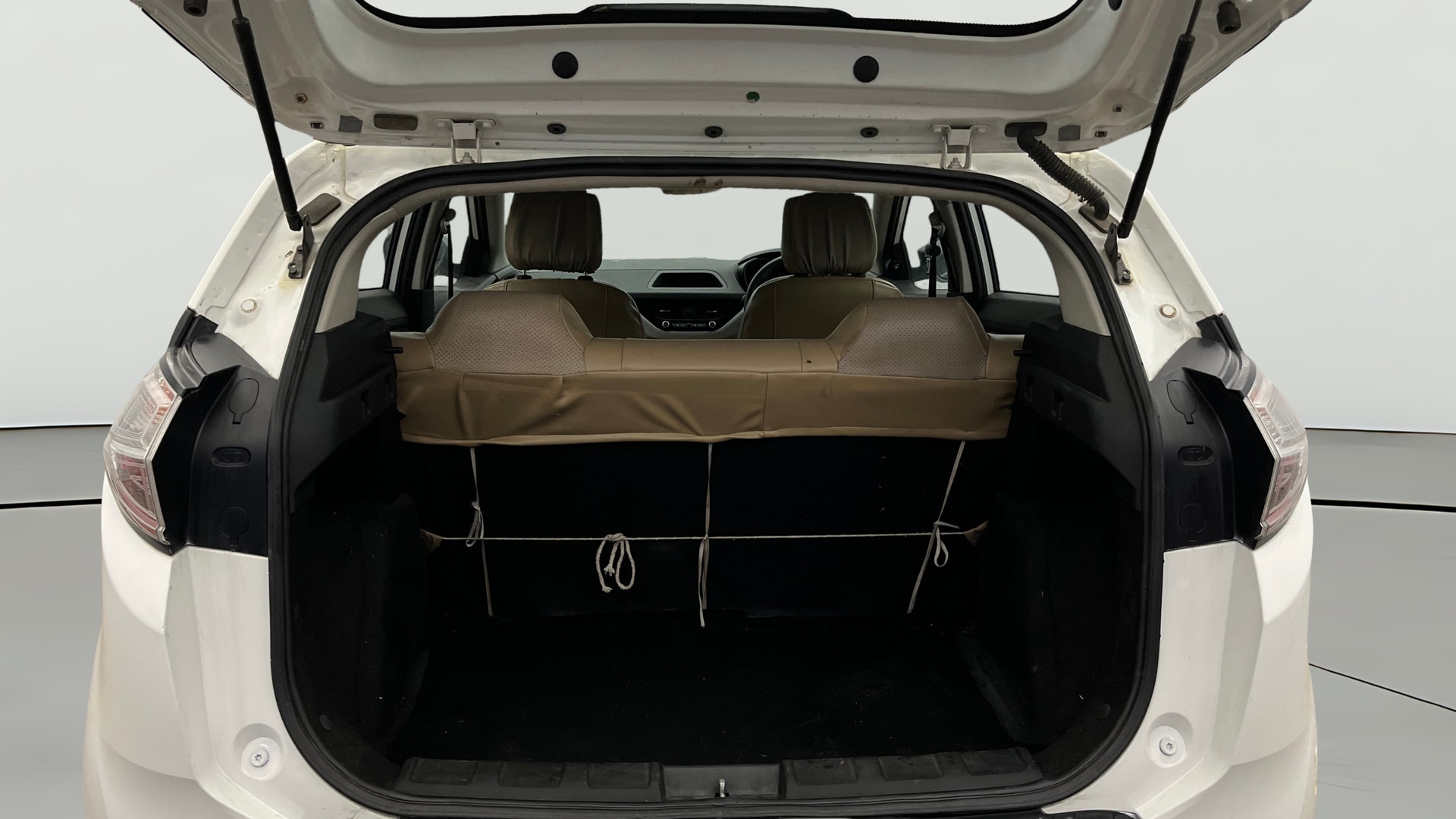 View 2019 Tata Nexon Revotron XM Image 36 Used 2019 Tata Nexon Revotron XM Image 36